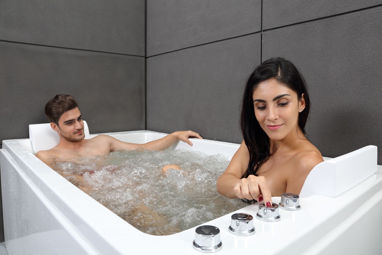 Quelle est la différence entre un spa et une baignoire balnéo ? - Clairazur